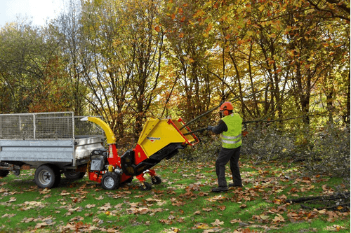 Matériel forestier - Broyeurs de végétaux - Broyeur de branches autotracté VEGETOR DA