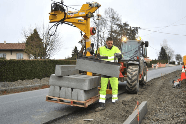Manutention - Pince balle - Pince bordures et pose bordures