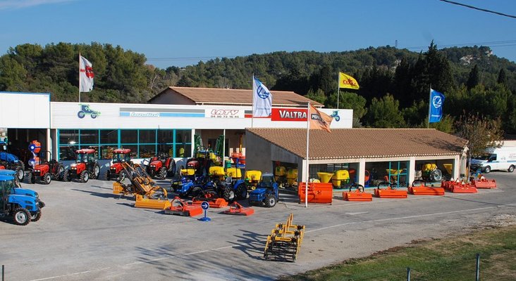LATY MACHINES AGRICOLES