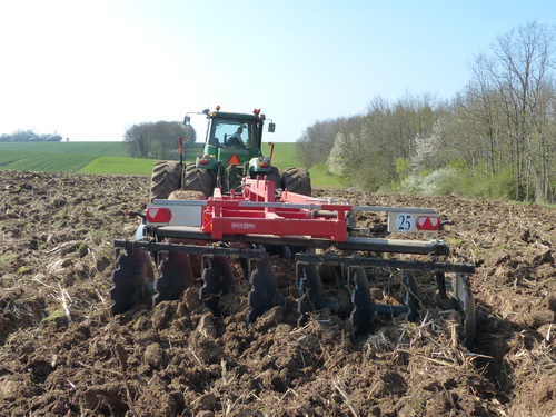 Travail du sol - Outils à disques - Cover crop autoporteur forestier en V