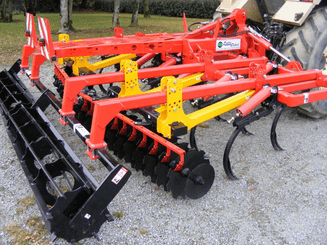 Travail du sol - Outils à dents - Cultivateur à dent POLYCULT KOMBX