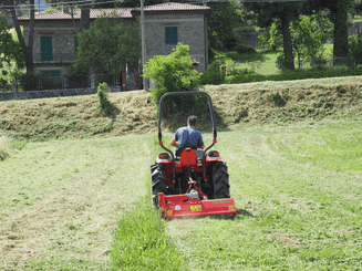 Herbes et entretien - 3 points entretien - Broyeur GINGER 106 C