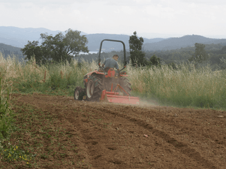 Terre - 3 points travail du sol - Fraise rotative déportable TANGO 105 C