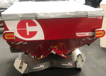 Fertilisation, épandage - Distributeurs d'engrais - Distributeur d'engrais double plateaux VNA