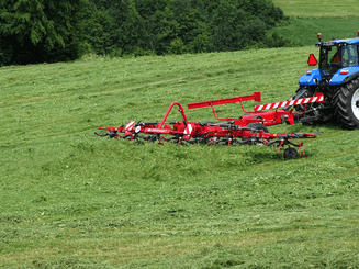 Fenaison - Faneuses - Faneuse SPIDER semi-portée 8,10 ou 14 rotors cat III