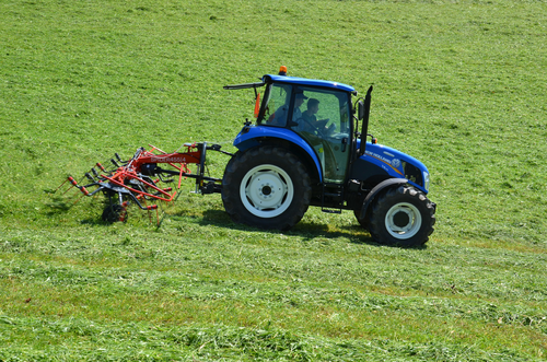 Fenaison - Faneuses - Faneuse SPIDER 4 à 8 rotors gamme ROBUST Cat.II