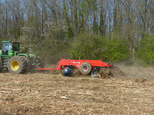 Travail du sol - Cover crop - Cover crop autoporteur forestier en V
