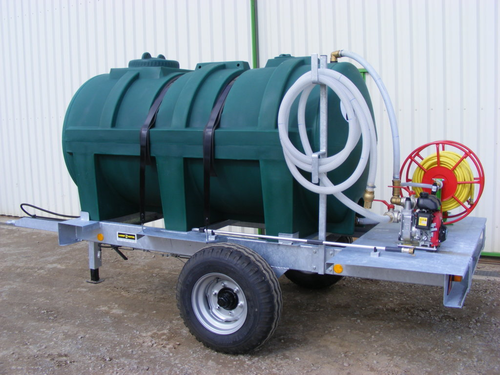 Matériel d'élevage - Tonne à eau - Tonne à eau sur châssis agraire LABBE ROTIEL